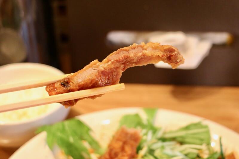 Renge no Gotoku（レンゲ ノ ゴトク）大麦三元豚 排骨冷やし担々麺の排骨