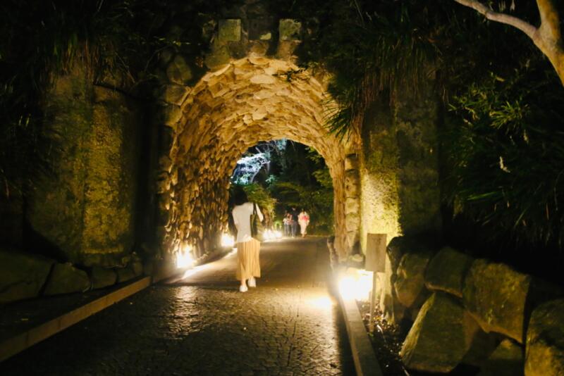 かまくら長谷の灯かり 鎌倉文学館 トンネル