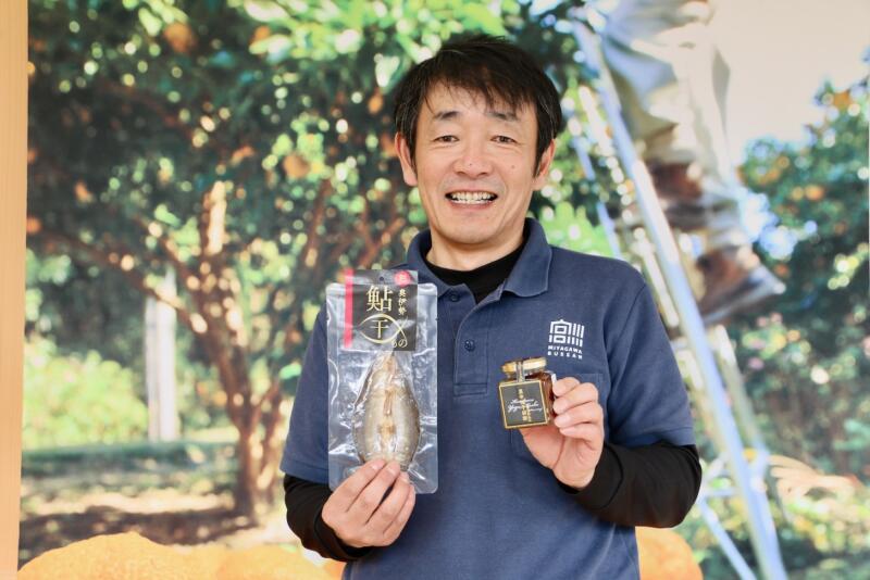 「鮎は若い人にも食べてもらいたいですね」と田村工場長