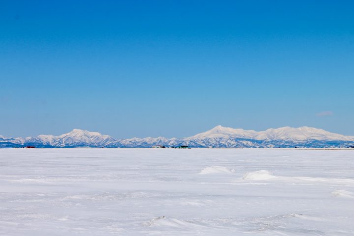 氷の大地を歩く「トドワラ・氷平線ウォークツアー」を体験してきた