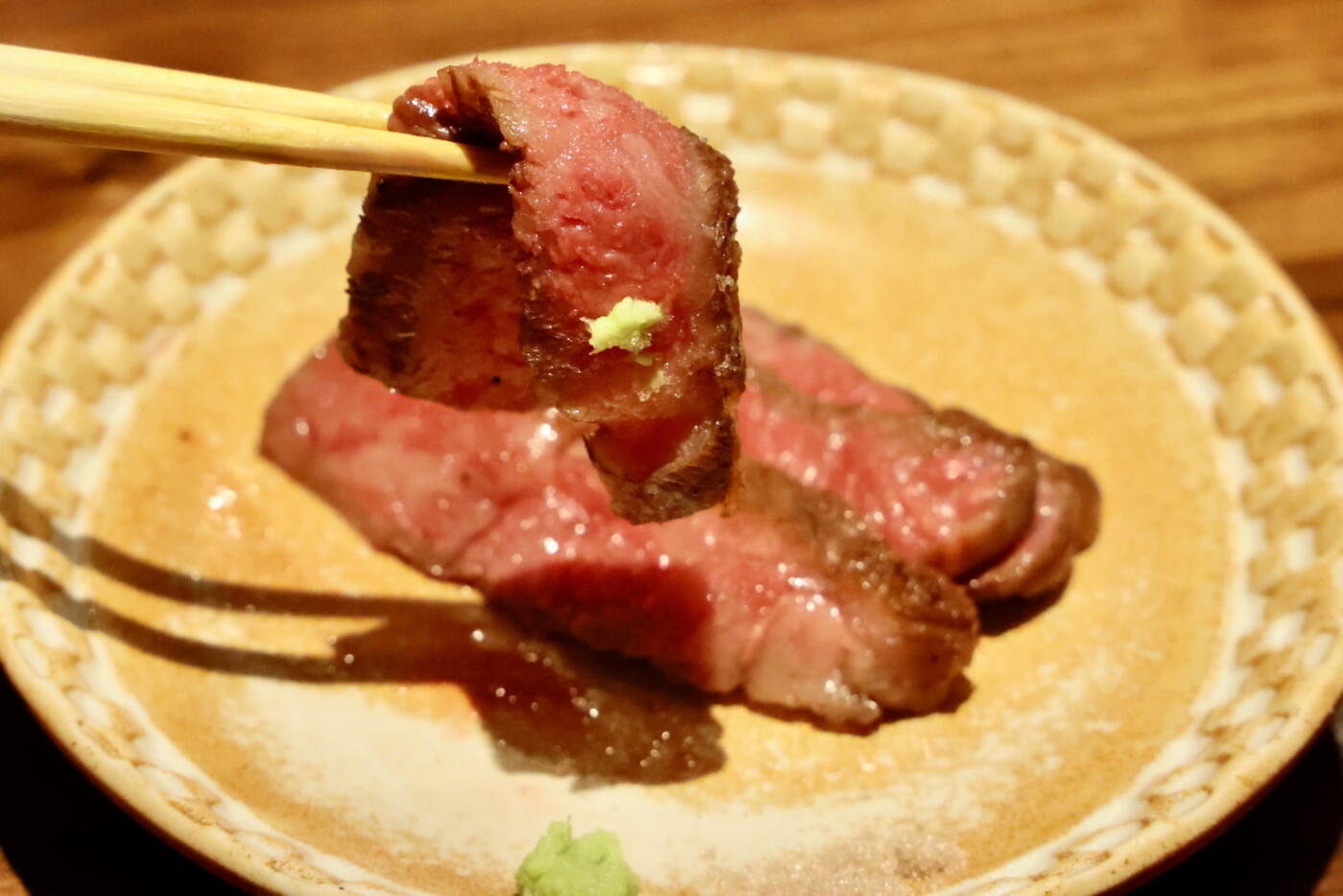 希少黒毛和牛東京ビーフの炭火焼き