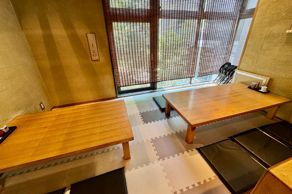創業29年・お惣菜と地酒が楽しめる店「笹吟」店内