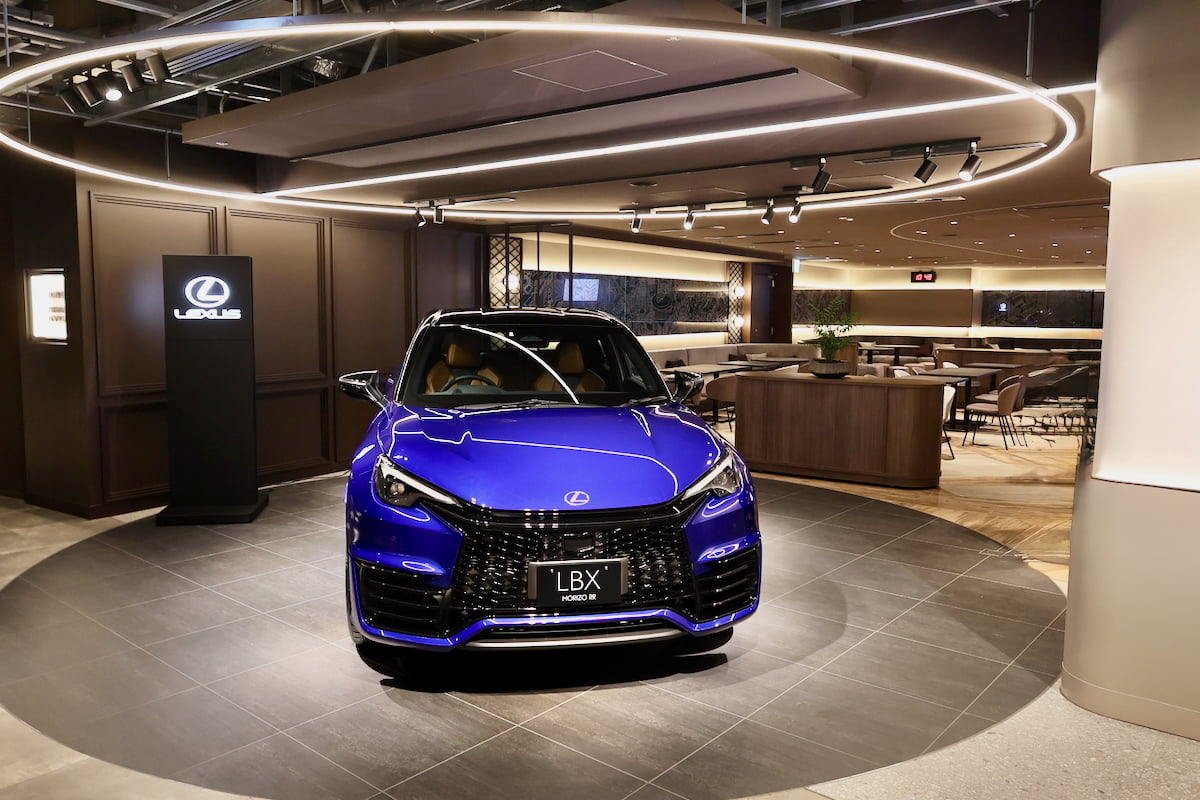 TOYOTA PREMIUM LOUNGE（1階／152名）