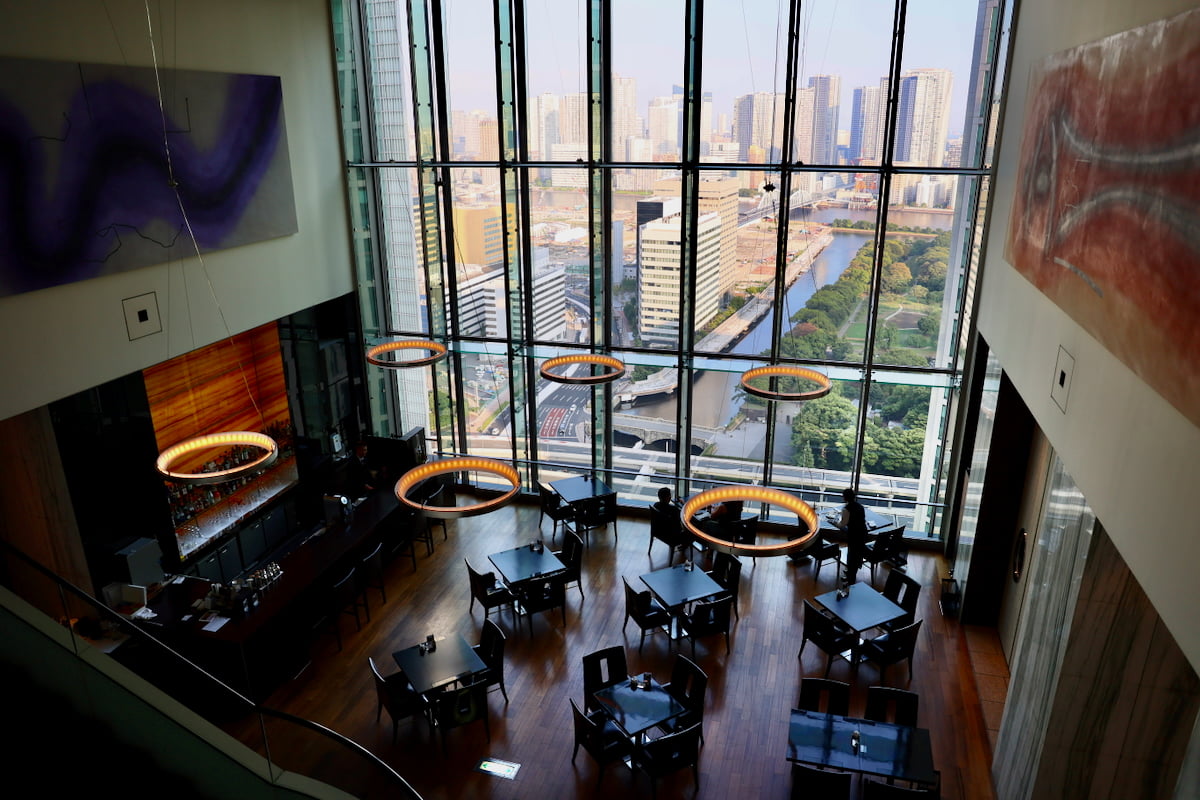 ザ ロイヤルパークホテル アイコニック 東京汐留 24階のバー・ラウンジ「THE BAR」