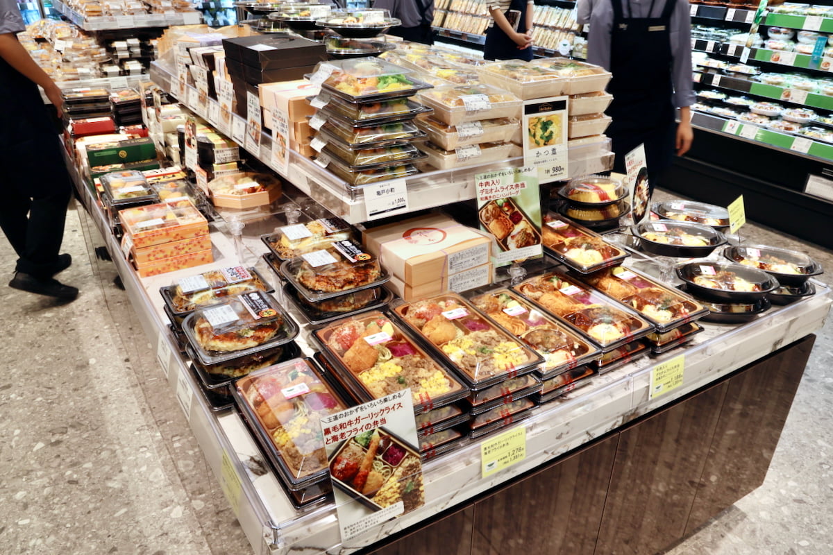 ニュウマン高輪 明治屋高輪ストアー（ノース1階）