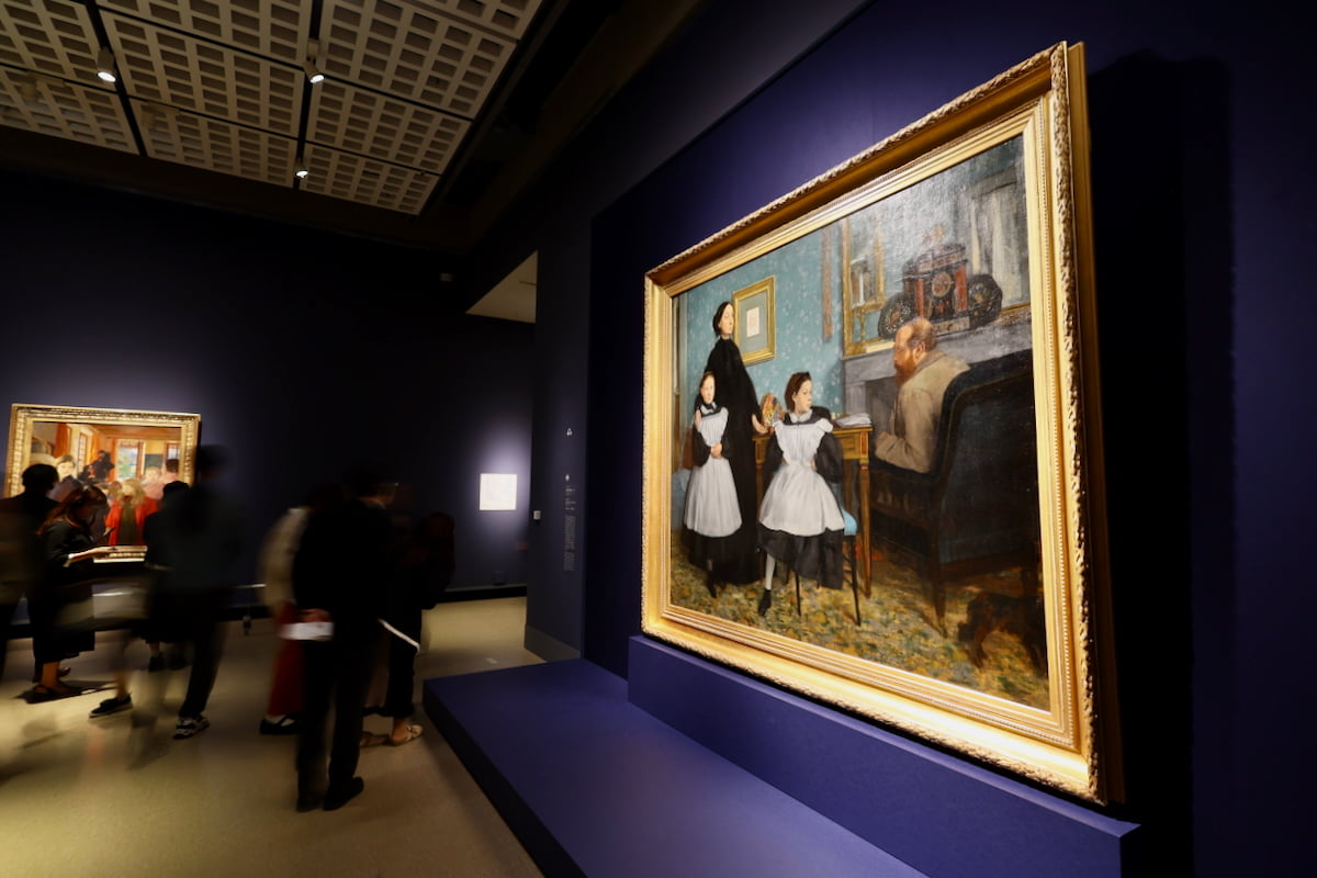 「オルセー美術館所蔵 印象派―室内をめぐる物語」展示風景、国立西洋美術館、2025年