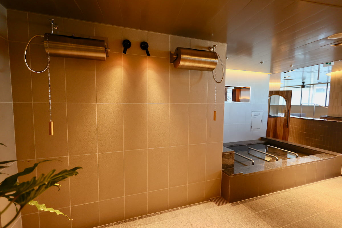 高輪SAUNAS ドラム式シャワー