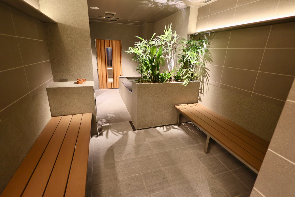 マグ万平さん監修のプライベートサウナ「HUONE」