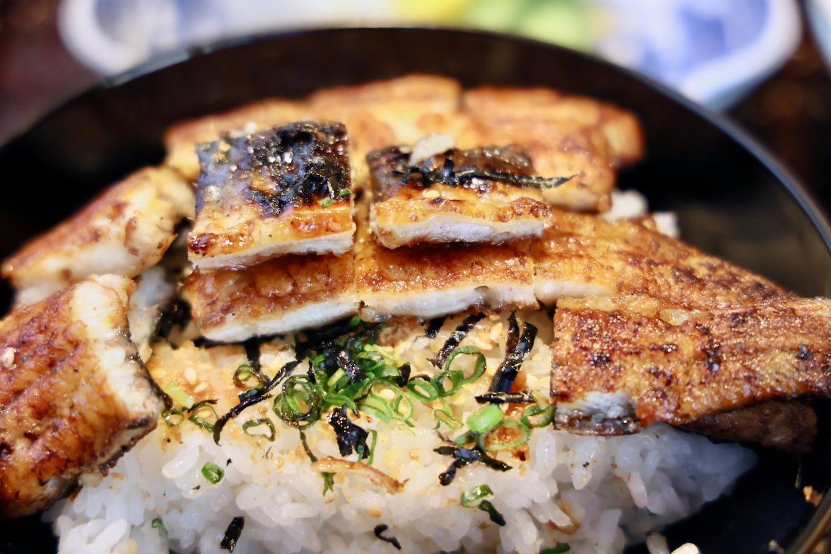 名物「梅田丼御膳(6,800円・税込)」