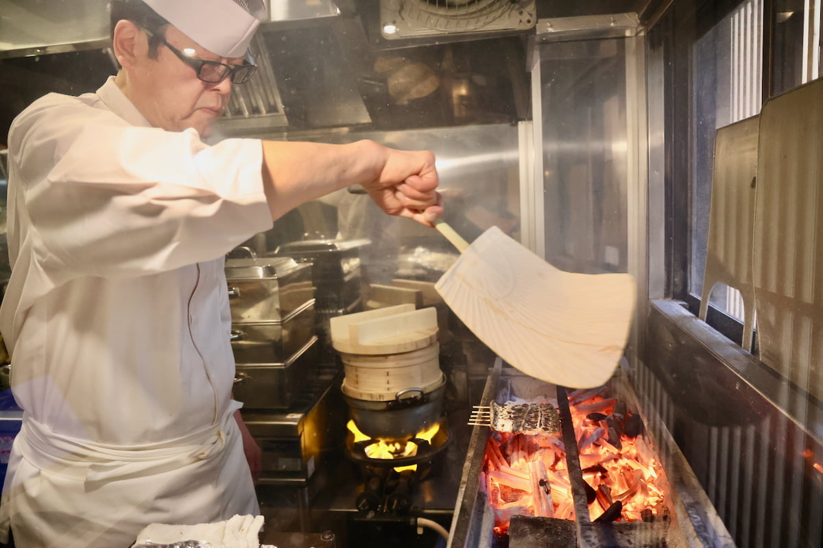 人形町の老舗「人形町 梅田」が事業承継で再出発!“百手返し”で焼く名物「梅田丼」を食べてみた