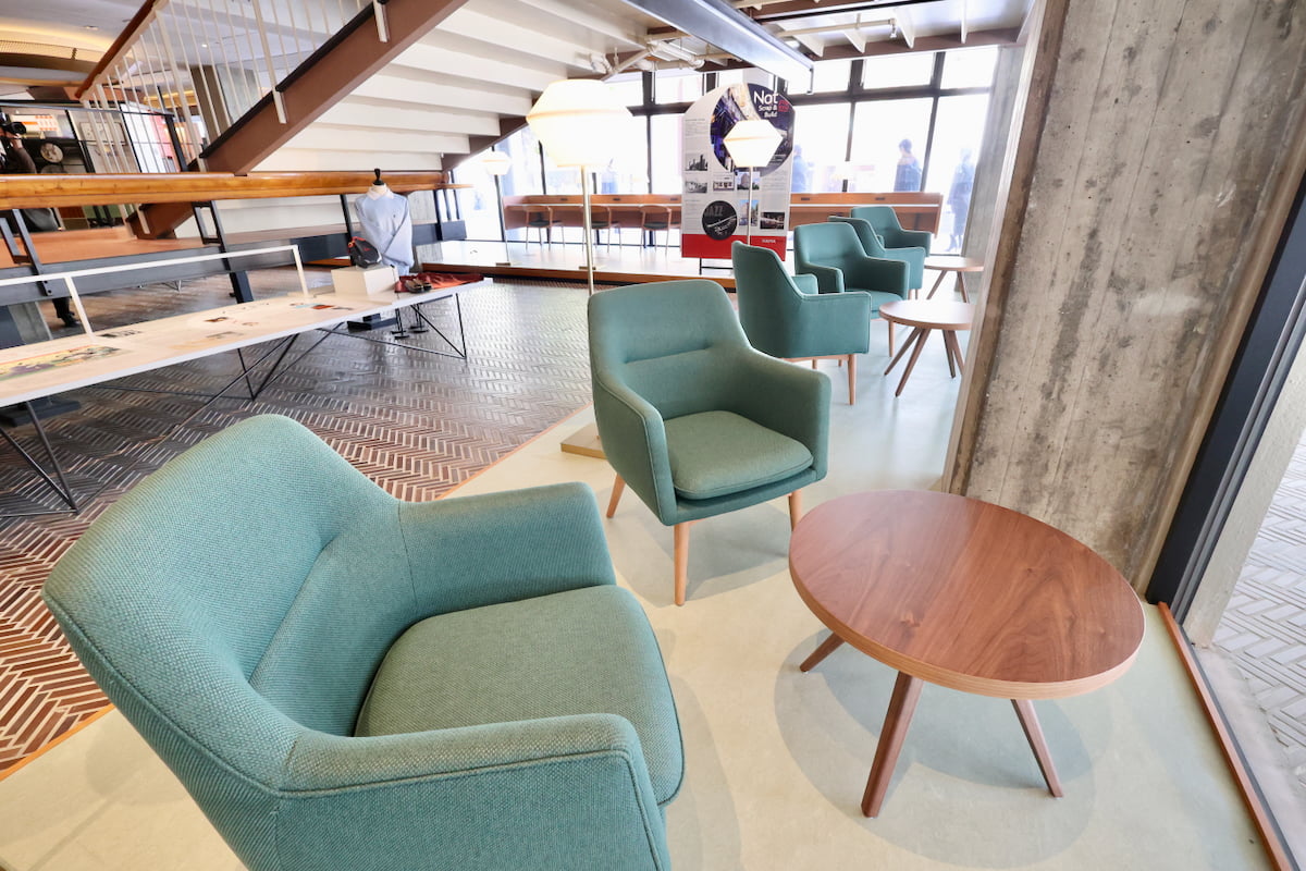 OMOベース|“旧市庁舎の記憶”を体感するパブリックスペース