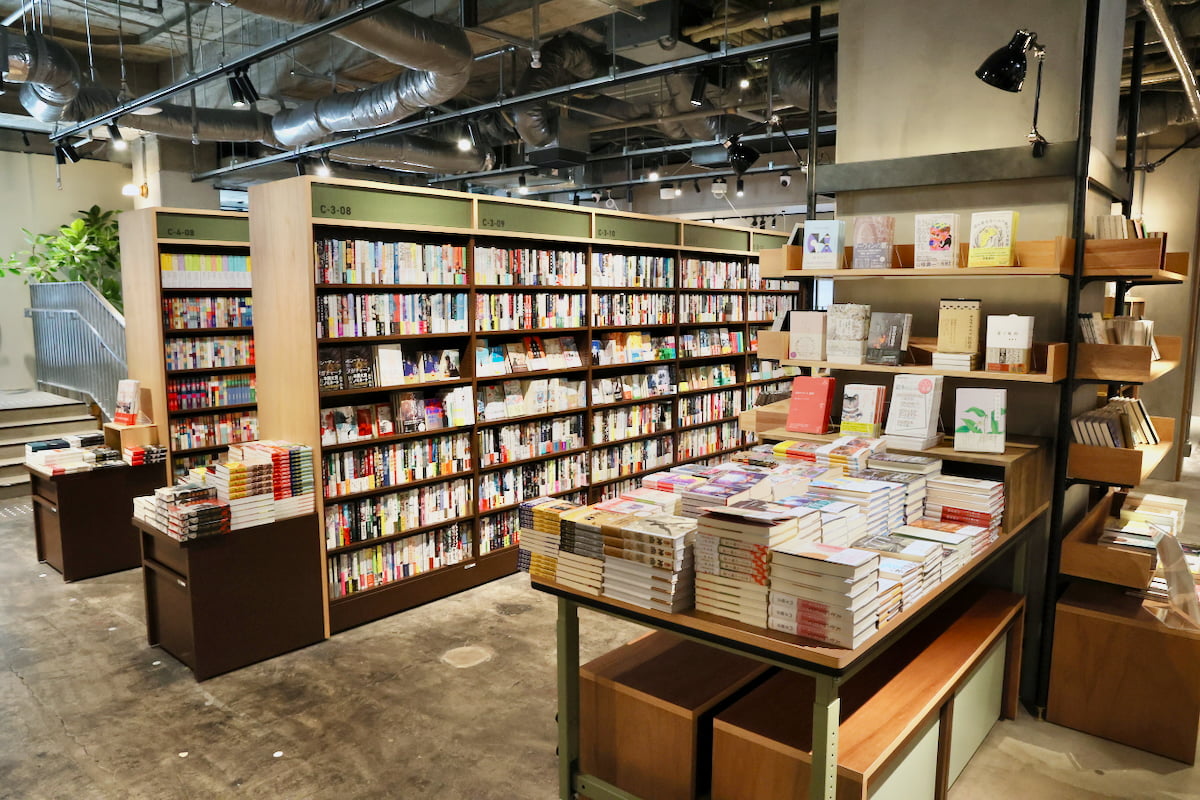 新たな文化発信拠点「有隣堂」（ザ レガシー（旧横浜市庁舎行政棟 B1階・1階・2階）