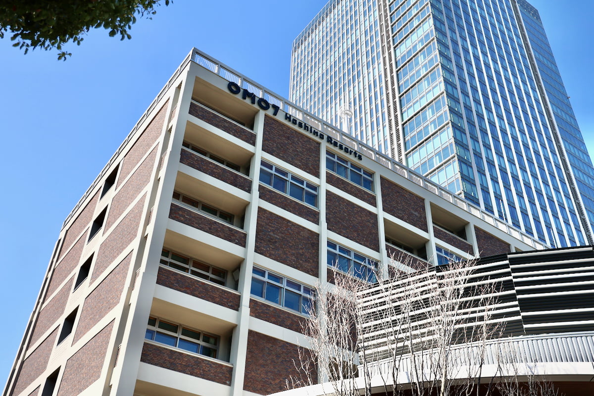 「OMO7横浜 by 星野リゾート」が開業!旧横浜市庁舎を活用したレガシーホテルを内覧レポ