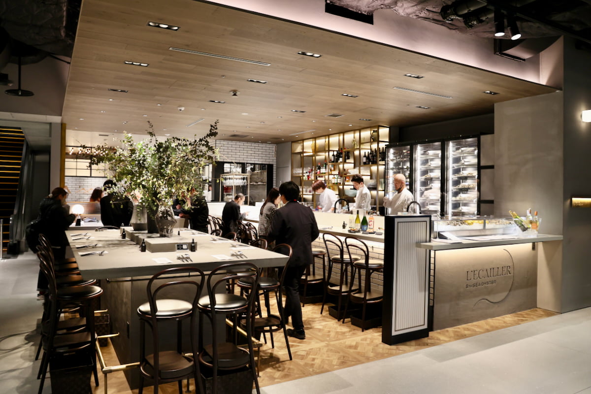 牡蠣と海の恵みを味わう「L’ECAILLER 8th SEA OYSTER」