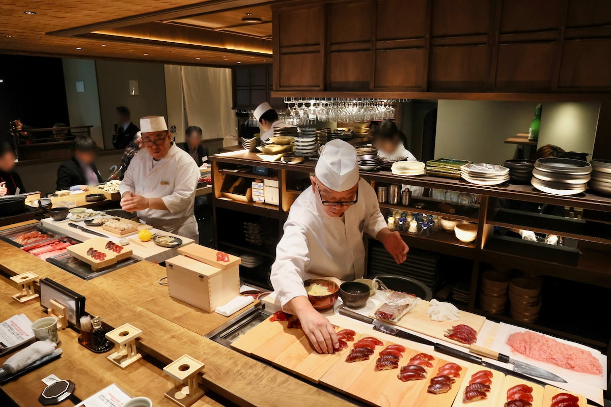 “次世代の江戸前寿司”「鮨上ル」