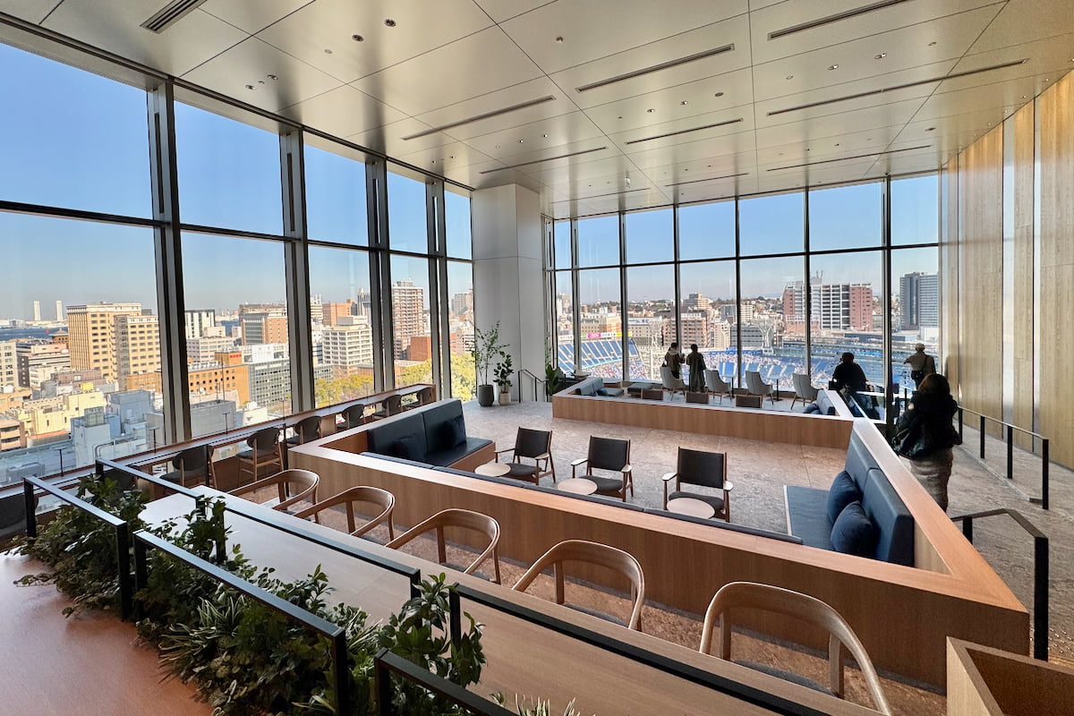 タワー11階スカイロビー