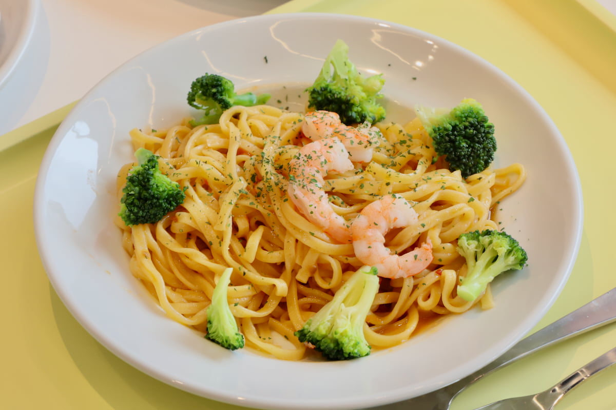 JACK IN THE DONUTS(ジャック イン ザ ドーナツ)東京ドリームパーク店 パスタ 海老とブロッコリーのアーリオオーリオ