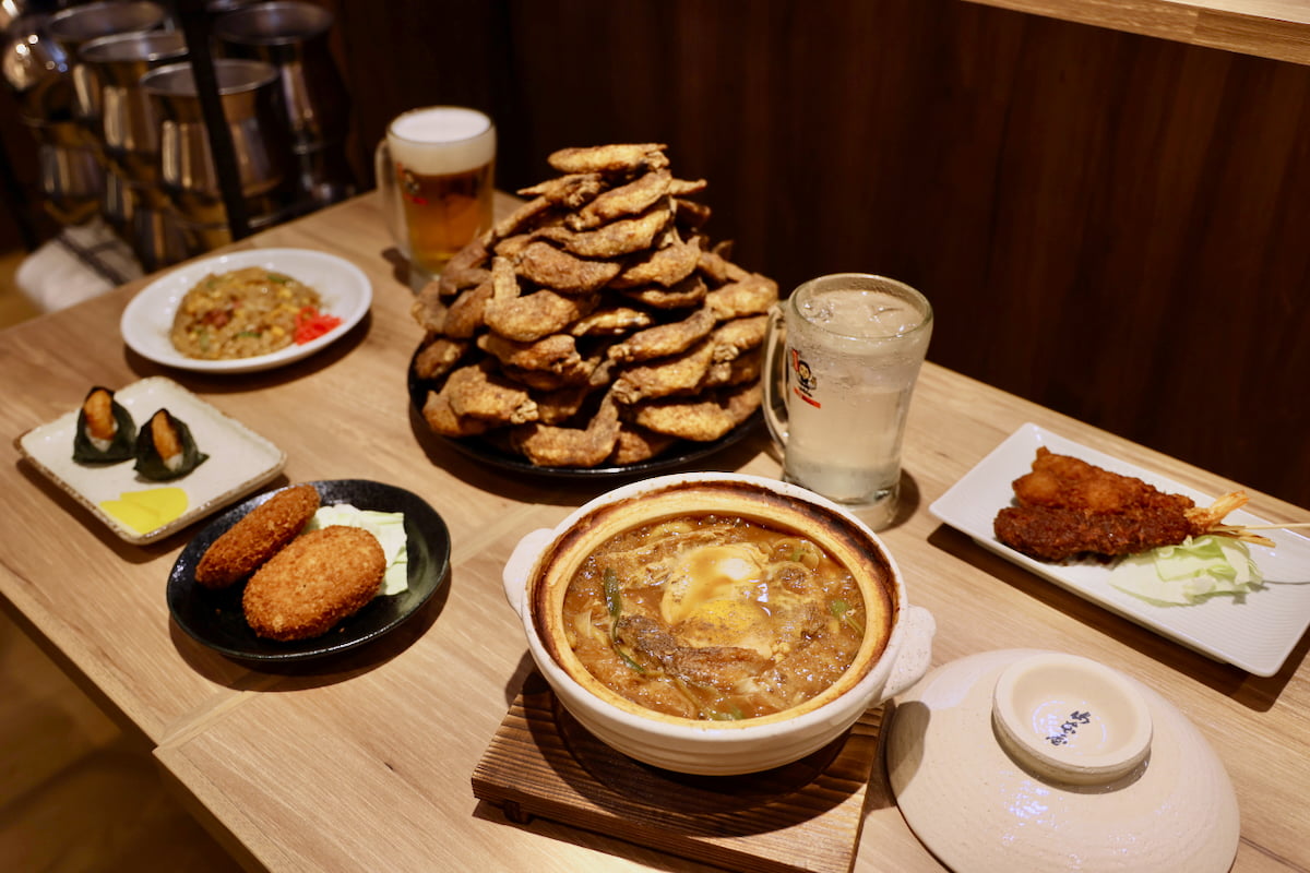 世界の山ちゃん ヤエチカ店限定「幻の味噌煮込みうどん」