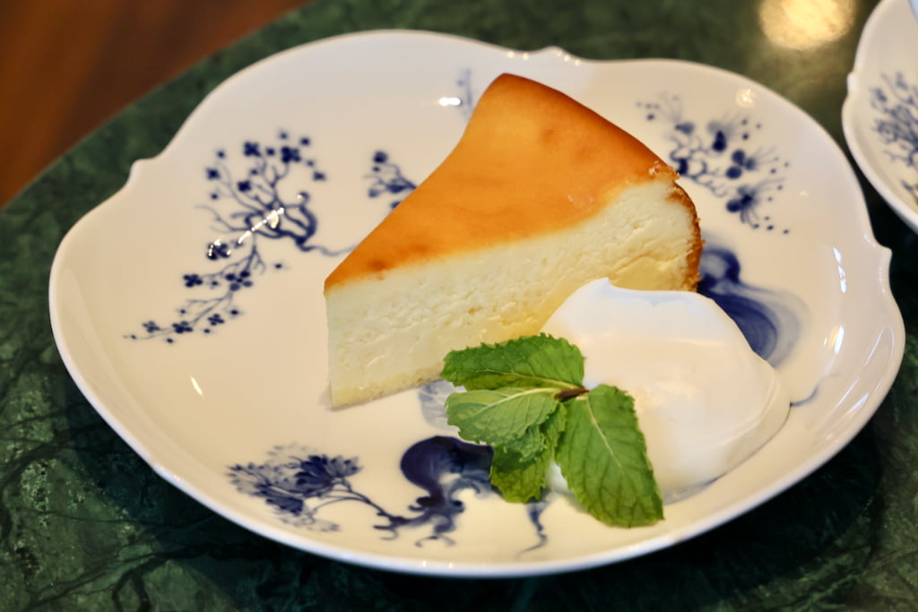 ベイクドチーズケーキ(800円)