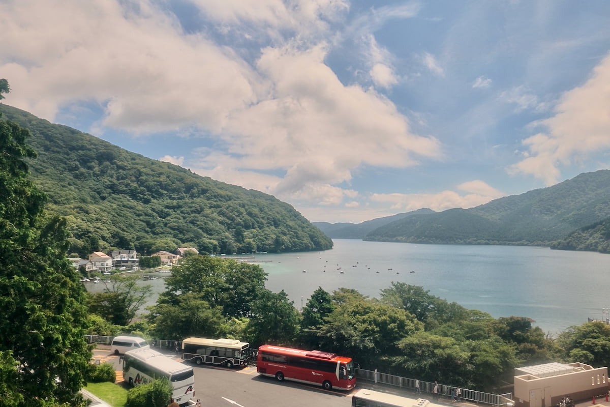 芦ノ湖を一望