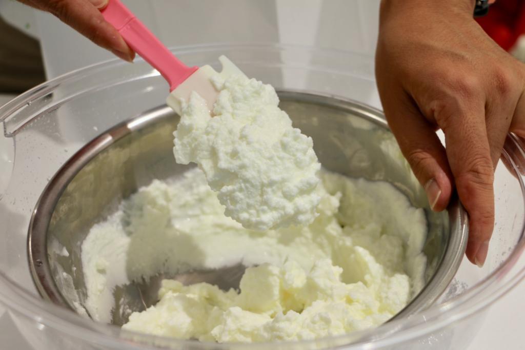 グリコピアCHIBAアイスクリーム作り体験