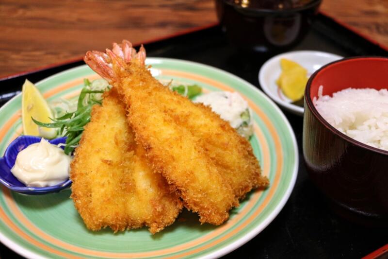 三重県鳥羽市の寿司割烹「大阪屋」で超肉厚！開き海老フライを食す→サクッぷり