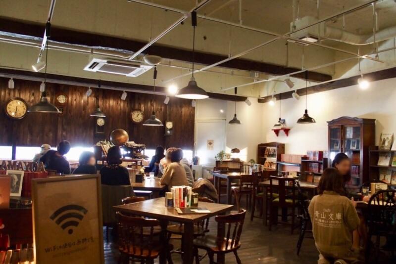 仙台 Cafe 青山文庫 読書したくなるカフェで煮込みシチューとガレットをいただく 東京散歩ぽ